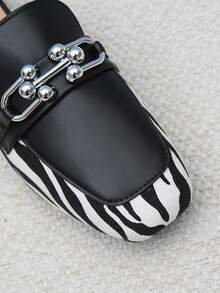 Metal Decor Zebra Graphic Slingback Pumps - Black - View 4