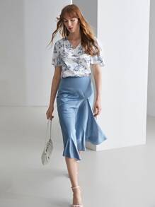 MOTF PREMIUM SILK PRINTED FLUTTER SLEEVE TOP - Multicolor - View 10