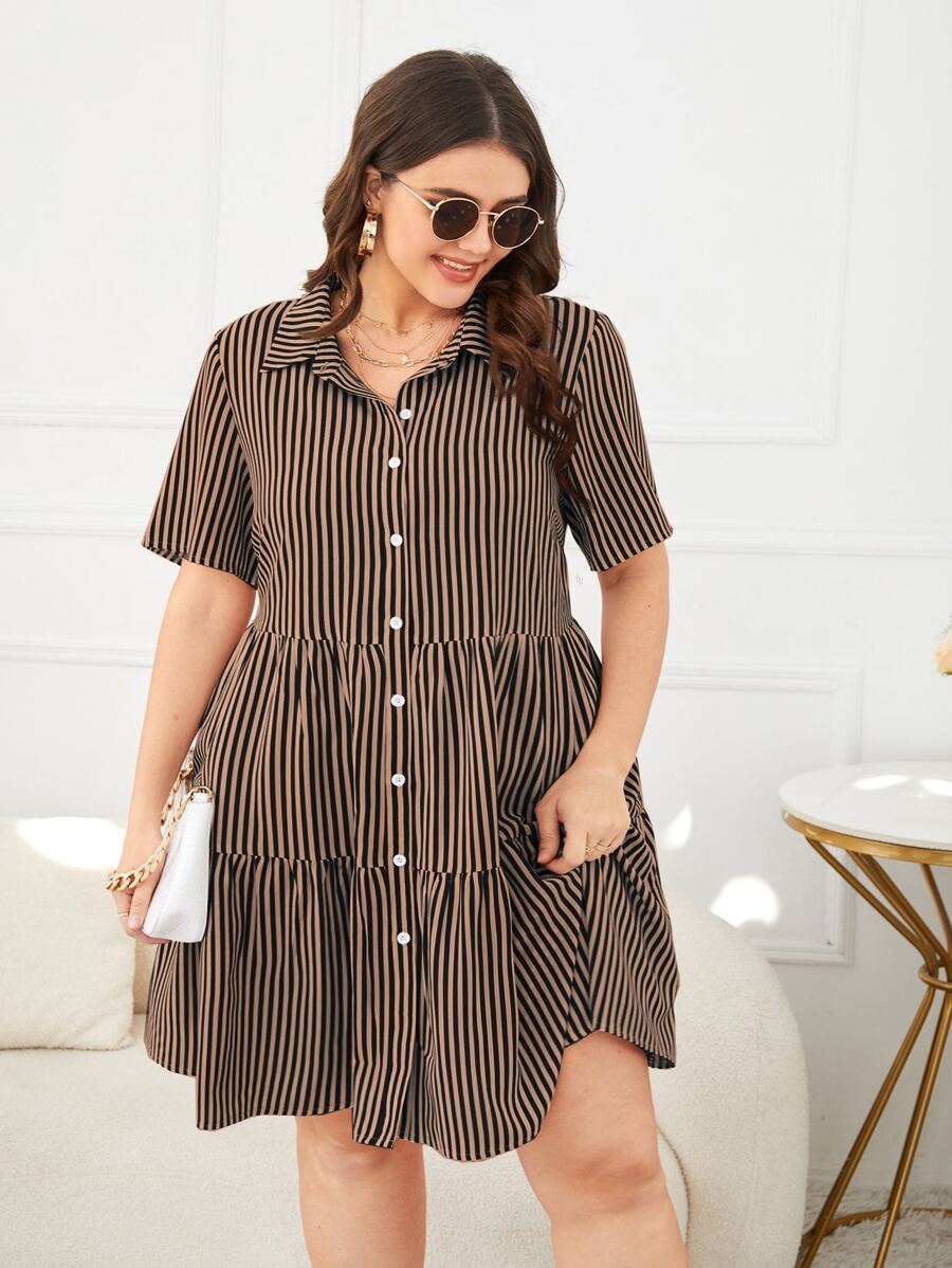 Calvaya 大碼豎條紋前紐扣荷葉邊娃娃裙 - 彩色 - 查看 1