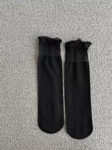 DAZY Solid Crew Socks - Black - View 3