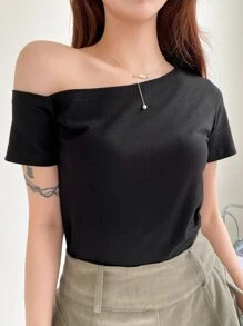 DAZY Solid Asymmetrical Neck Tee - Black - View 1