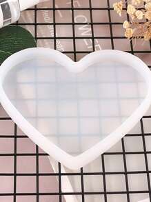 1pc Heart Shaped DIY Silicone Mold - White - View 3