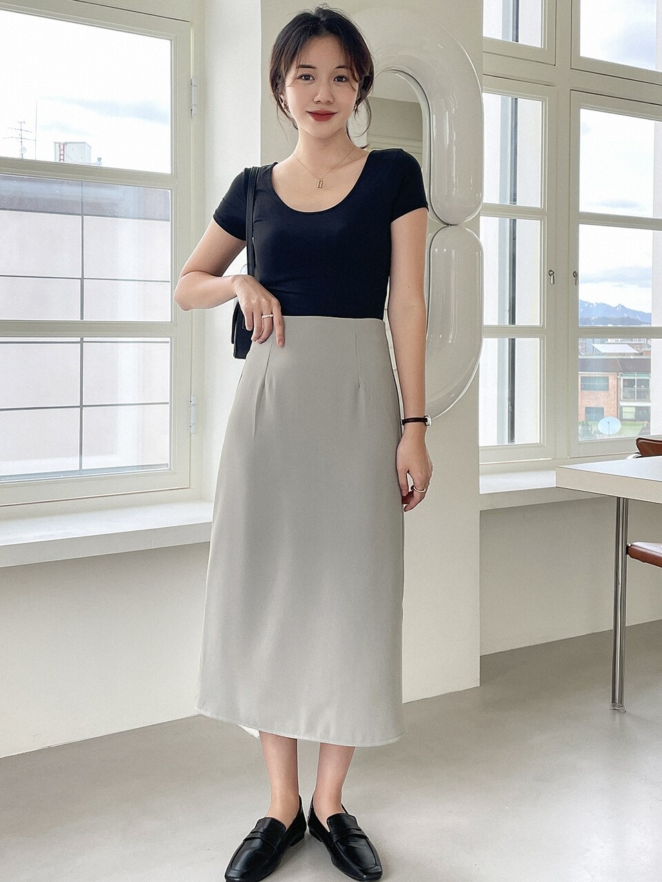 High Waist Split Back Skirt