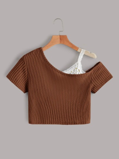 Asymmetrical Neck Contrast Lace Top