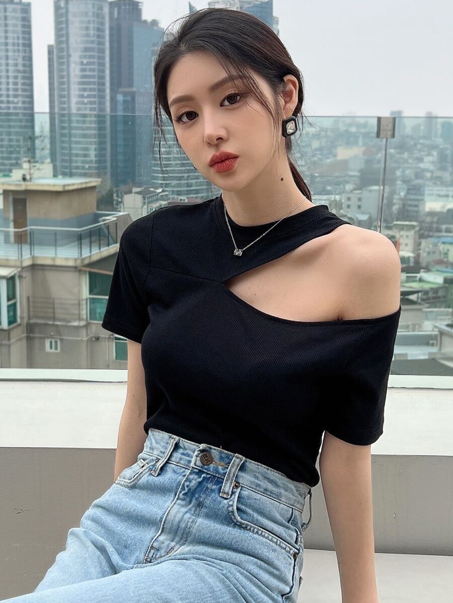 DAZY Áo thun dệt kim cắt rời cho lễ hội Going Out Tops - màu đen - Xem 1