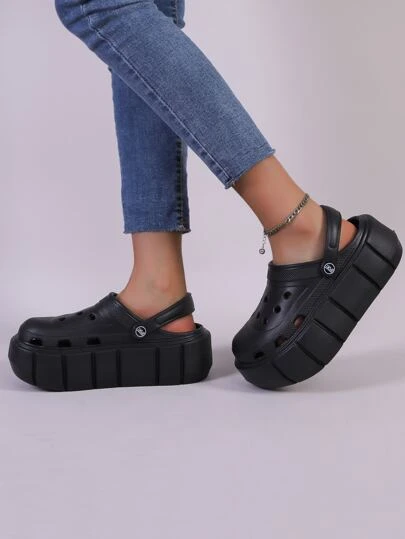 ミニマリスト ホロアウト ベントクロッグの画像