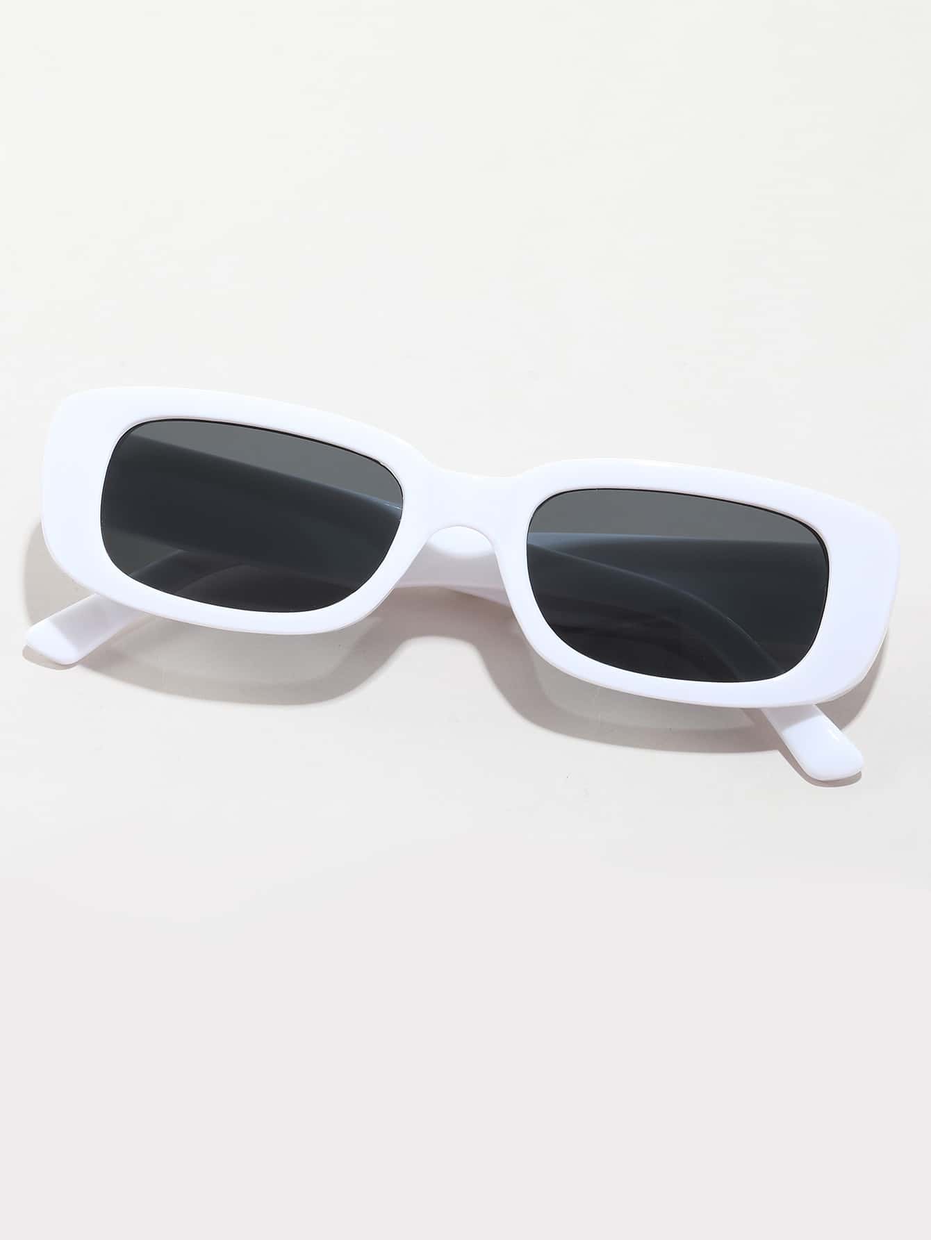 1pc Unisex Square Fashionable Sunglasses, Suitable For Outfit Matching, Travel, Summer Accessories, Sports Style, Driving, Holiday/Festival, Beach, Music Festival, Vacation, Family Outing, UV Protection, Golf, Hiking, Elegant Style, Street Style Accessory, Vacation Atmosphere, Sports, Party, Outdoor Activities, Street Style, Fishing, Outdoor Activities, Holiday, Sun Protection, Vacation - Dark Grey - View 1