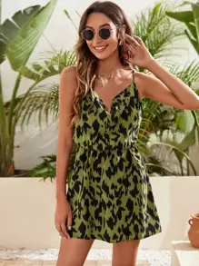 SHEIN VCAY 滿版圖案垂褶吊帶洋裝 - 彩色 - 查看 1