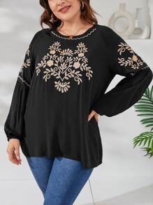Mulvari Plus Chevron & Floral Embroidery Lantern Sleeve Blouse - Black - View 4