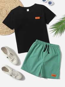 SHEIN 2pcs/Set Summer Casual Knitted Outfits For Tween Boys, Letter Patchwork T-Shirt And Drawstring Shorts - Green - View 1