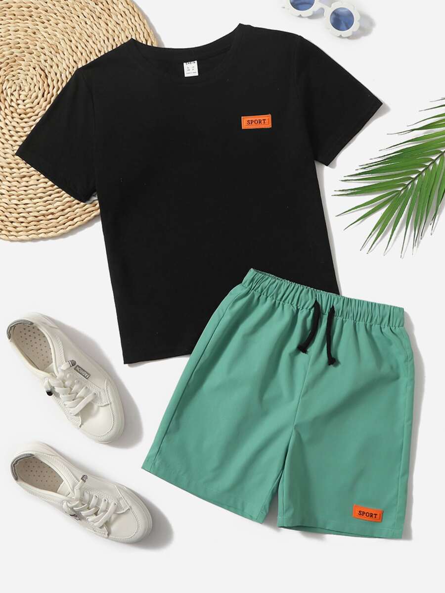 SHEIN 2pcs/Set Summer Casual Knitted Outfits For Tween Boys, Letter Patchwork T-Shirt And Drawstring Shorts - Green - View 1