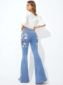 Floral Embroidery Flare Leg Jeans - Light Wash - View 5