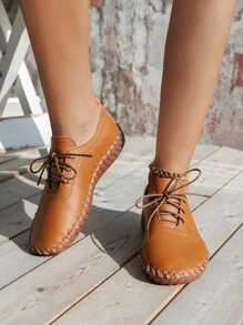 針腳細節前綁帶牛津鞋