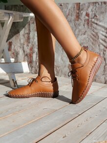 針腳細節前綁帶牛津鞋