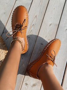 針腳細節前綁帶牛津鞋