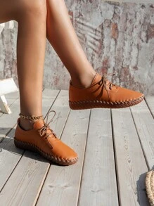 針腳細節前綁帶牛津鞋