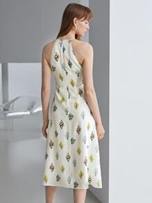 MOTF PREMIUM 100% SILK PRINTED HALTERNECK DRESS - Multicolor - View 2