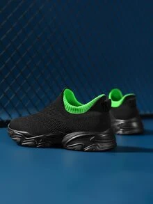 男孩雙色低幫運動戶外跑步鞋