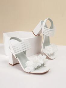 Women's White Flower Decor Thin Strap Metal Buckle Chunky Heel Sandals, Minimalist Fashion, Casual For Spring & Summer