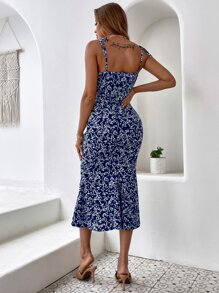Ditsy Floral Tie Shoulder Split Back Mermaid Hem Cami Dress - Blue and White - View 2