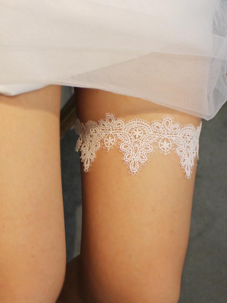 Lace Bridal Garter Belt