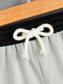 SHEIN Boys Letter Graphic Striped Trim Drawstring Waist Shorts - Light Grey - View 3