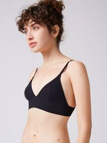 Solid Classic Strap Triangle Bralet - Black - View 4
