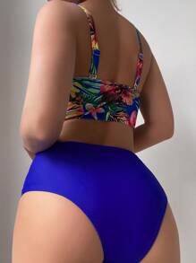 Swim Lushoire 熱帶圖案比基尼套裝鋼圈提臀吊帶上衣和交叉高腰下裝2入組泳衣 - 寶藍色 - 查看 2