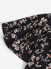 SHEIN PETITE Floral Print Knot Front Butterfly Sleeve Crop Top - Black - View 4