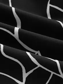 SHEIN Essnce Plus Graphic Print Belted Wide Leg Pants