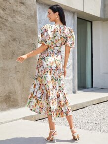 SHEIN Clasi Vestido con cinturón con estampado floral de manga farol bajo a capas - Multicolor - Ver 2