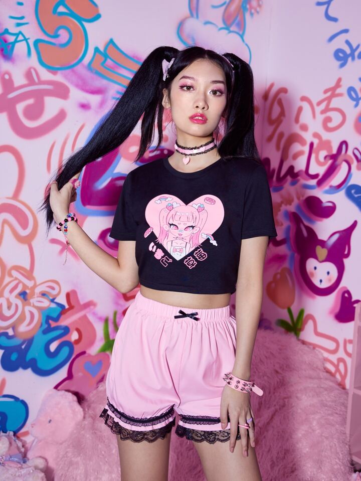 Anime Figure Heart Graphic Crop Tee