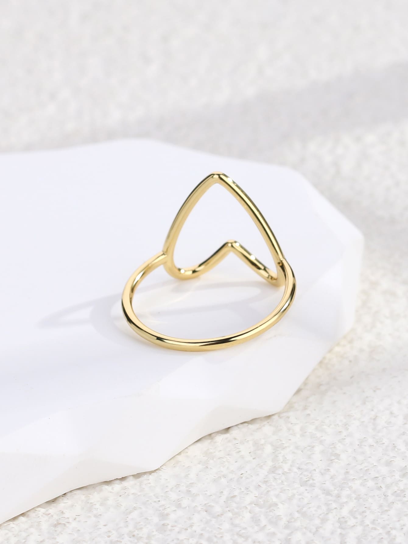 Charm-In Valentine's Day Gift. 1pc Hollow Heart-Shaped Ladies' Copper Ring Coated With 18K Plating Layer Thickness Of 0.03-0.05μm Valentines