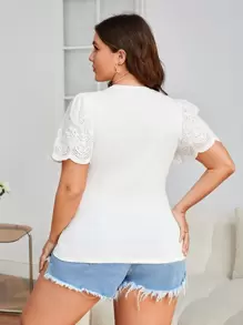 SHEIN Clasi 大碼泡泡袖網眼刺繡T恤 - 白色 - 查看 2