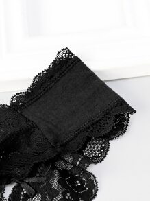 Scalloped Trim Floral Lace Thong - Black - View 5