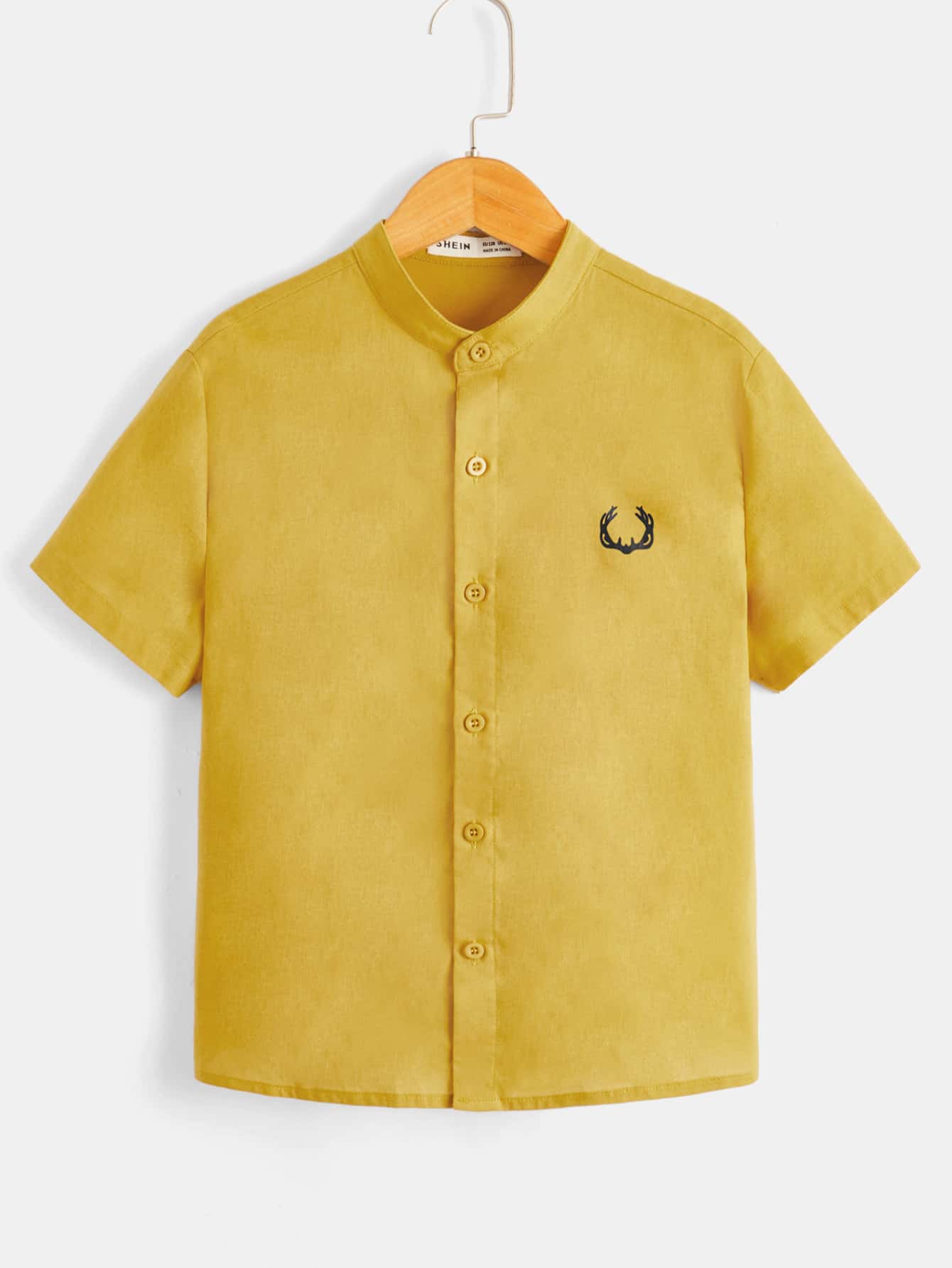 SHEIN 男孩鹿角圖案襯衫