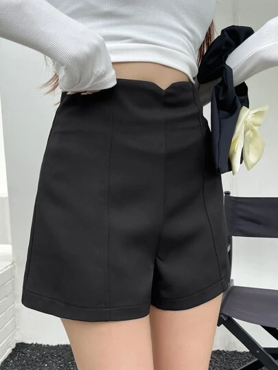 DAZY 高腰寬腿短褲