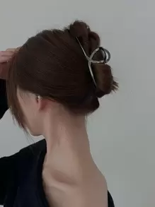 Minimalist Hair Claw For Daily Use For Girls Hairstyles Casual Claw Clips Hair Clips Hair Jaw Clip Hair Clamps Hair Clutch Hair Catcher Clip, School Stuff, College Fall Winter Hair Accessories For Women For Vacation Outfits Woman