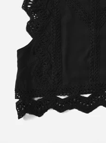 Soleia Contrast Lace Mock Neck Crop Top - Black - View 6