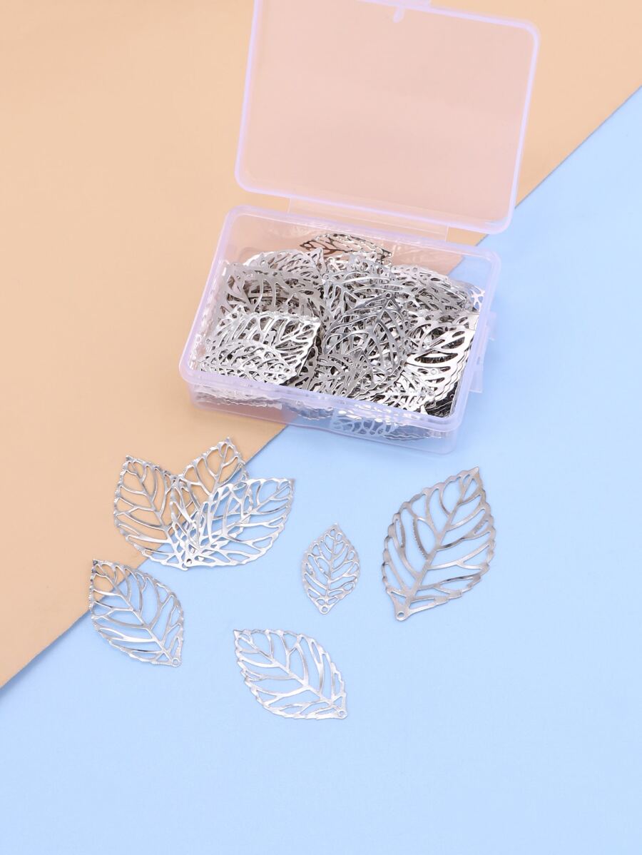 1 盒 50 件银色空心叶吊坠合金叶饰物适用于 DIY 珠宝制作、耳环、项链、钥匙链工艺品，各种尺寸