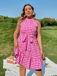 SHEIN Unity Vestido halter de guingán bajo con fruncido con cinturón - Rosa Fucsia - Ver 5