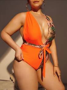 SHEIN Swim Curve 夏季海滩加蛇皮印花结前交叉连体泳衣