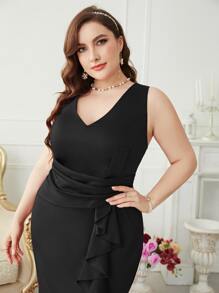 Plus Ruffle Trim Split Hem Bridesmaid Dress - Black - View 5