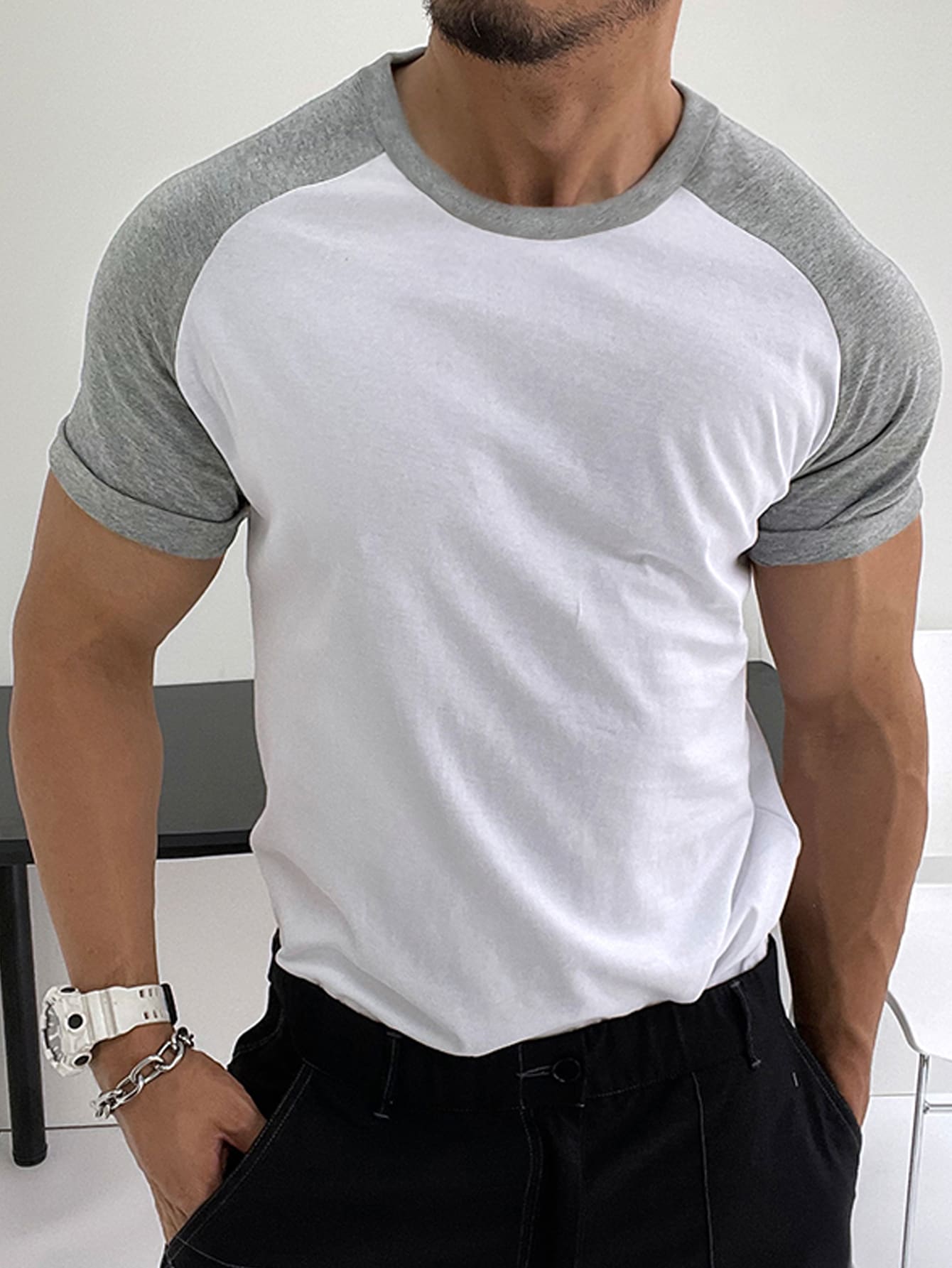 Manfinity Homme 男士撞色插肩袖T恤 - 白色 - 查看 1