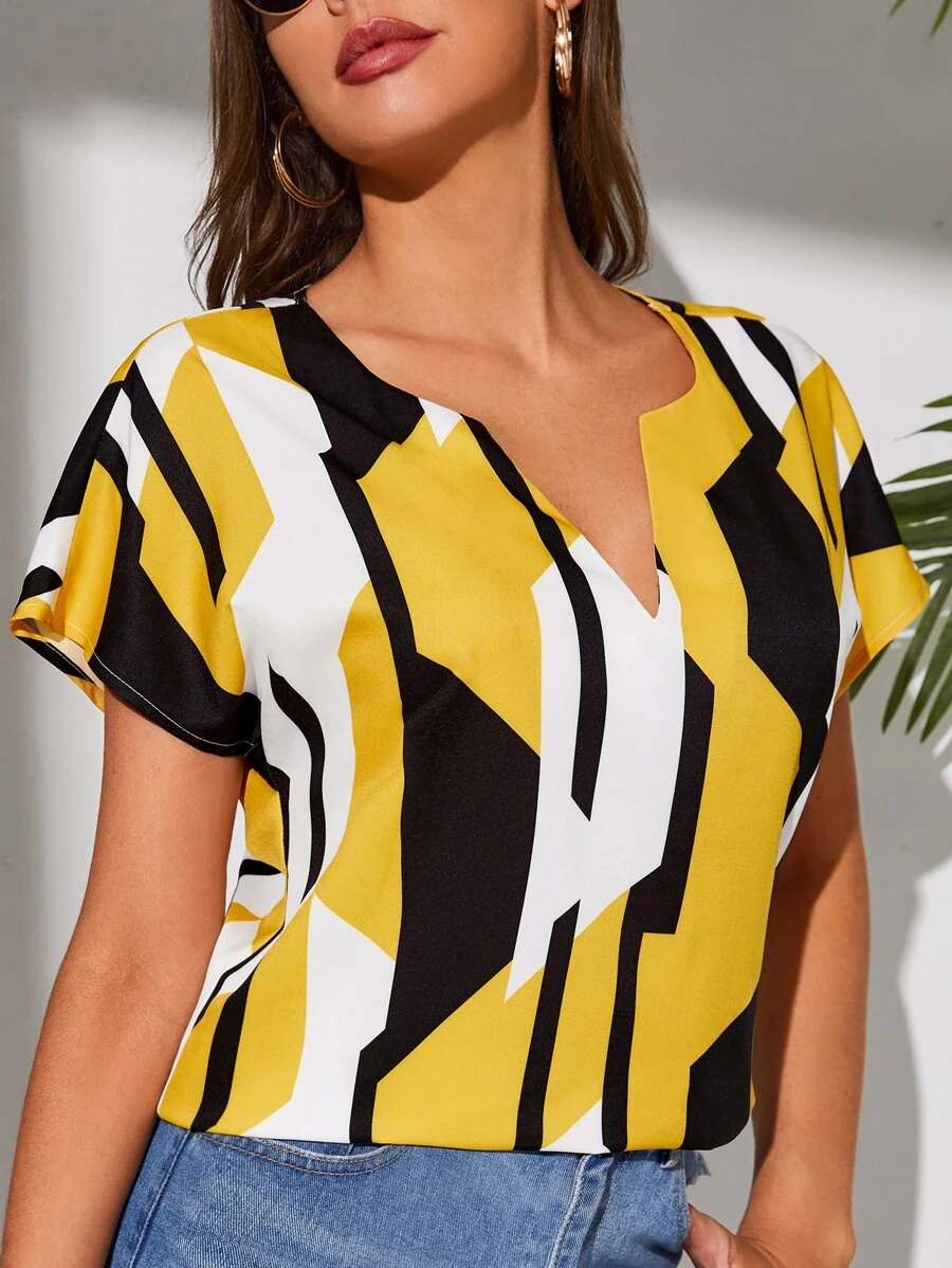 SHEIN Tall Blusa con estampado geométrico escote V - Multicolor - Ver 1