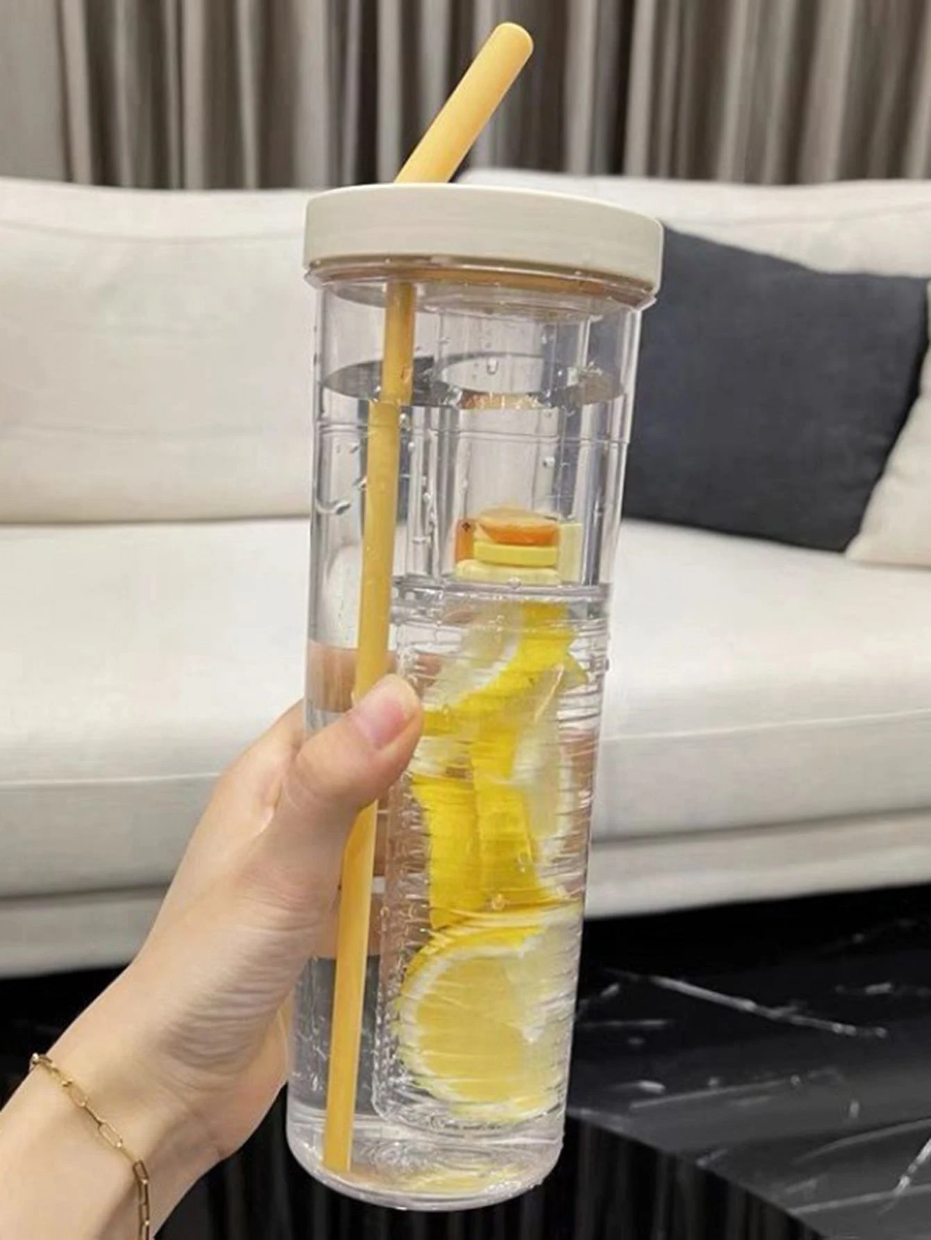 メトリックス Metrics クリア シェーカーボトル サイズ 小さめ メトリックス Metrics クリア シェーカーボトル サイズ 小さめ