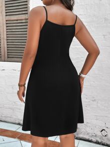 Breezaya 大碼假紐扣吊帶洋裝 - 黑色 - 查看 2