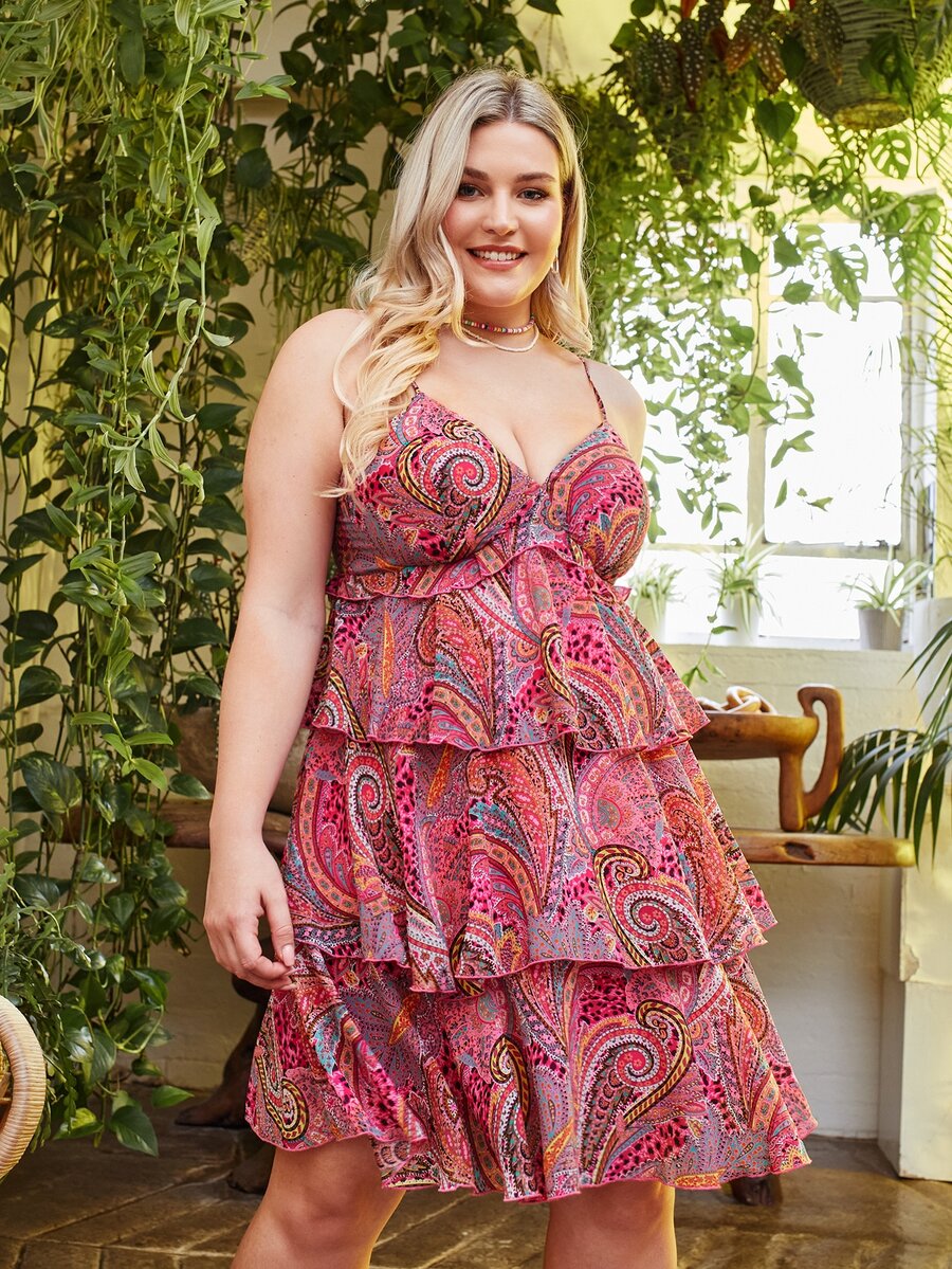 SHEIN Vestido de tirantes ribete con fruncido bajo a capas con estampado de paisley - Multicolor - Ver 1