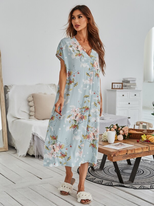 Serenescape Rochie lungă de noapte tip pijama cu mâneci tip liliac și imprimeu floral Luxeloungewear, Vacation