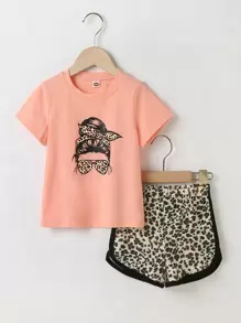 SHEIN Toddler Girls Leopard And Figure Graphic Tee & Contrast Binding Shorts - Multicolor - View 1